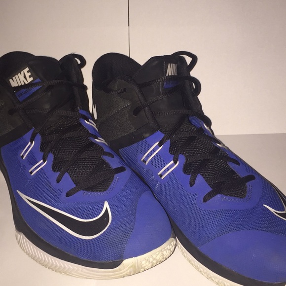 Nike Shoes | Nike Air Versitile | Poshmark